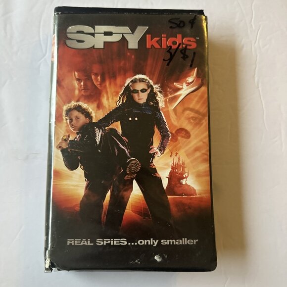 Spy Kids VHS tape 2001 - Picture 1 of 5